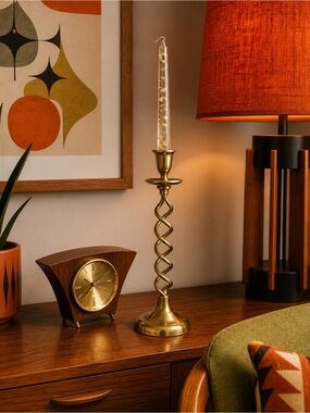 VTG Brass Spiral Candlestick Holder MCM Twisted Gold Candle Holder Decor
